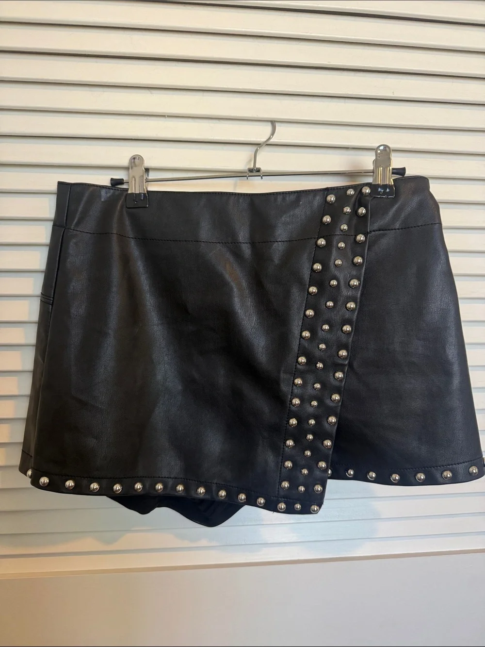 Free People Studded Emmy Faux Leather Black Mini Skort — Size 4